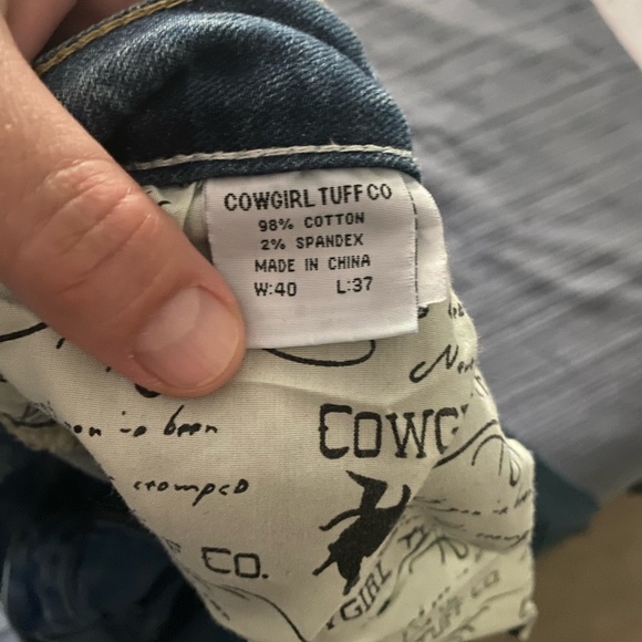 Cowgirl Tuff Co Don’t Fence W40 x 37L - Picture 3 of 3